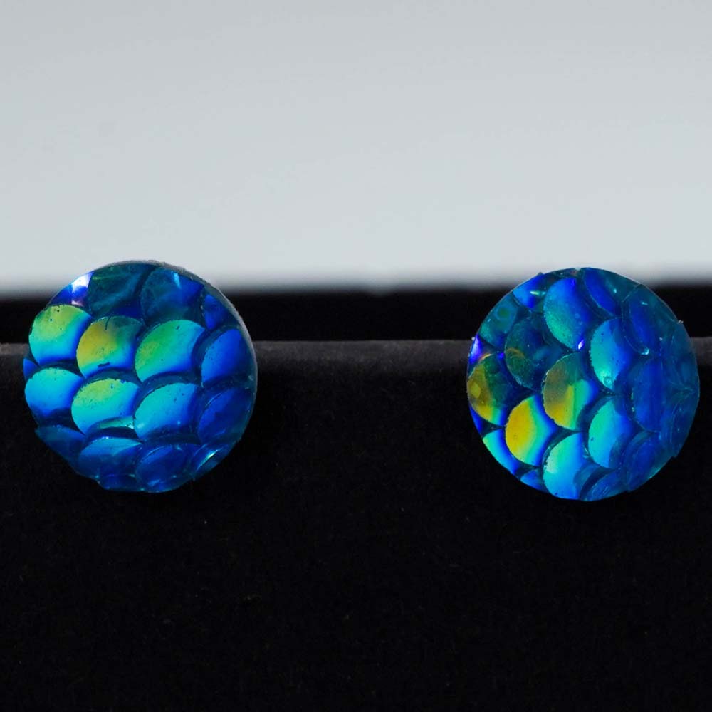 shimmer blue studs