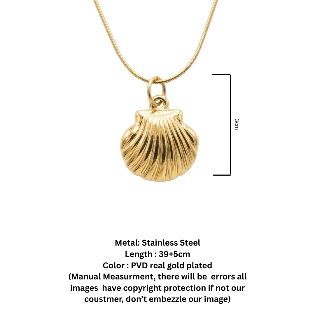 The Golden Scallop Pendant
