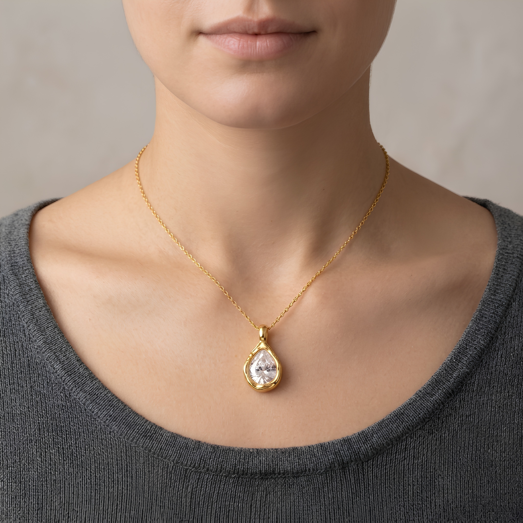18K Gold Plated Stainless Steel Teardrop Zircon Pendant Necklace