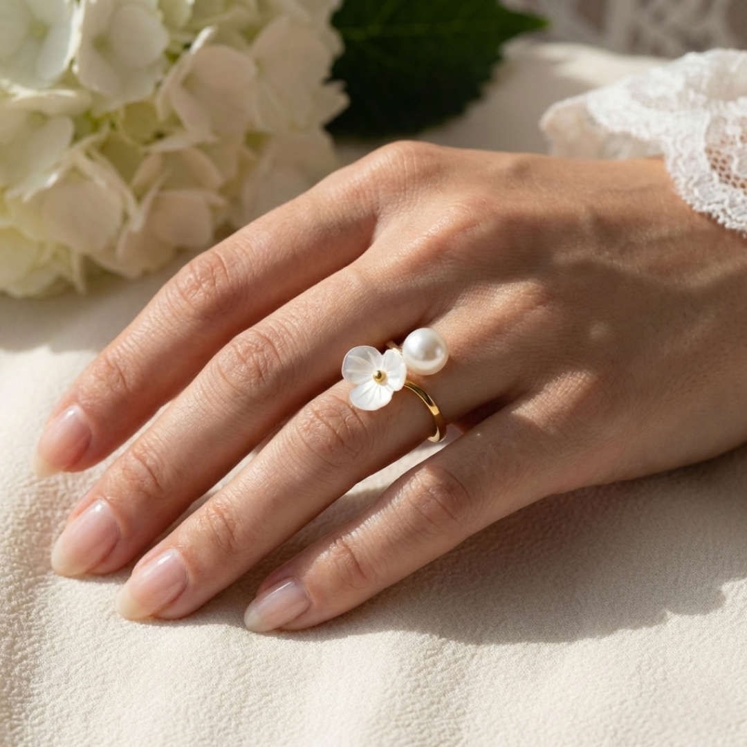 FLORAL PEARL RING