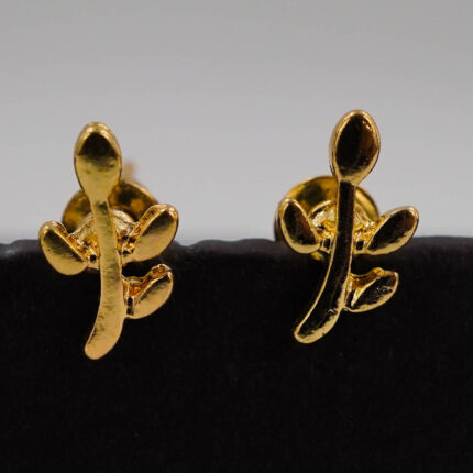 leaf studs D767