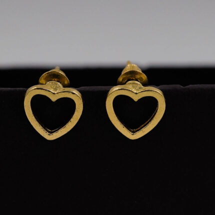 hollow hearts studs D764